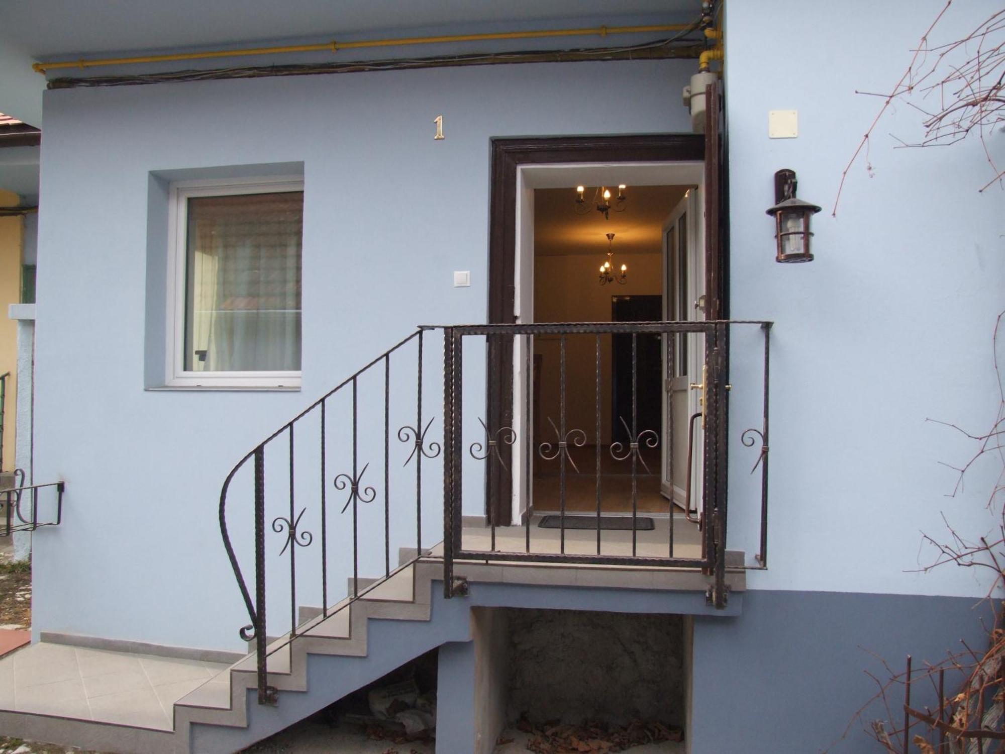 Blue House Braşov Exterior foto
